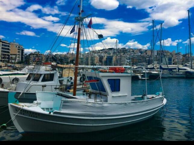 Φωτεινό Διαμέρισμα Πειραιας ピレウス エクステリア 写真